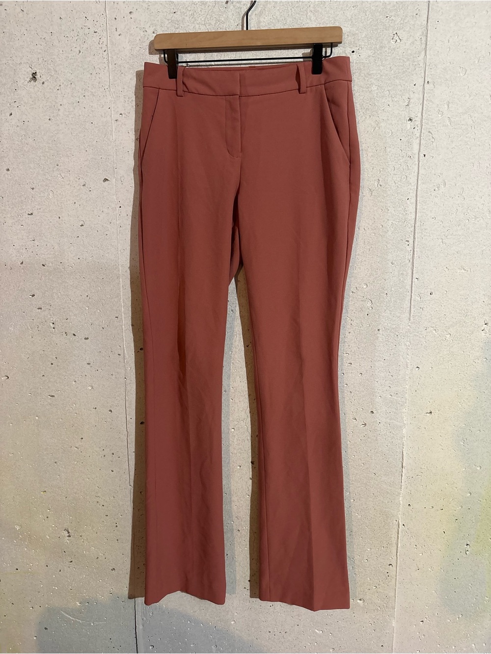 Express Barely Boot Columnist Mid Rise Pants | Size: 8L